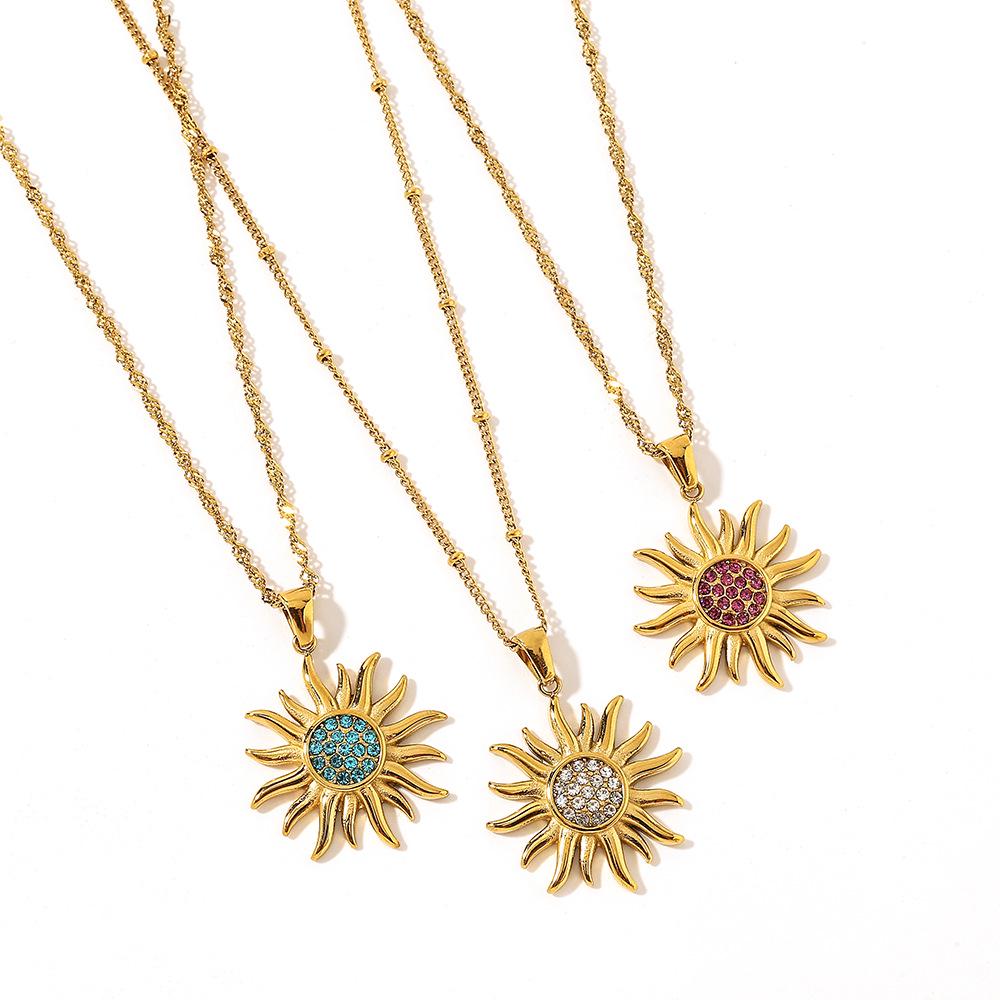 Naszyjnik Yingtai z 18-karatowego złota z motywem słońca i gwiazdy - Stal nierdzewna i tytanowa, Polerowany, Nieblaknąca biżuteria damska.