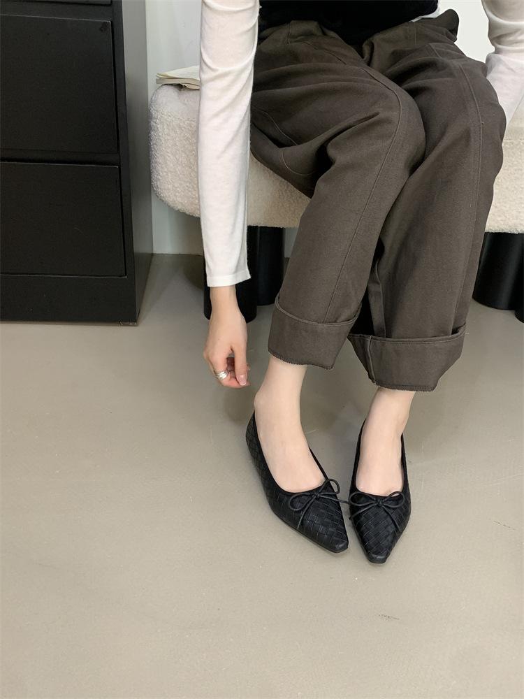 2025 autumn new wedge heel Mary Jane shoes women's woven not tired foot commuting high heels bow light mouth single shoes