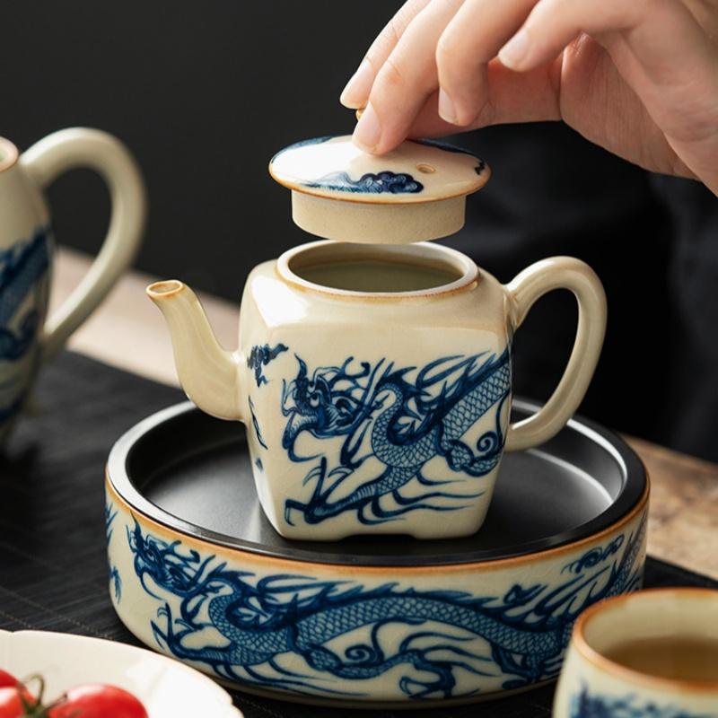 175ml Traditional Ru Kiln Blue And White Dragon Pattern Square Tea Pot For Brewing Tea High-End Tea Ceremony Kungfu Tea Set