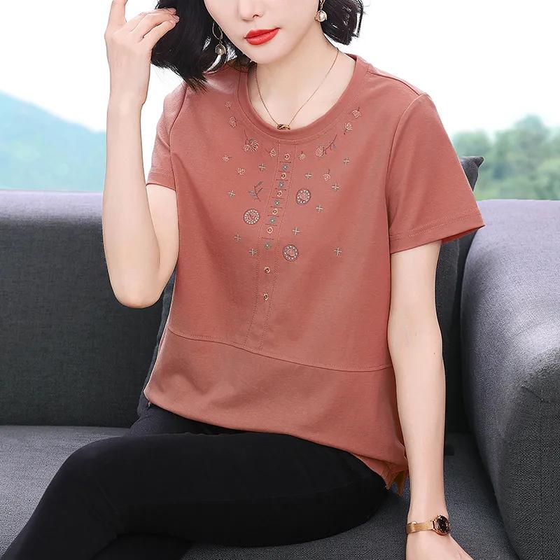 Short Sleeved Summer Clothing New Women's Round Neck Loose Slimming Casual Embroidered Short Sleeved All Match T-shirt