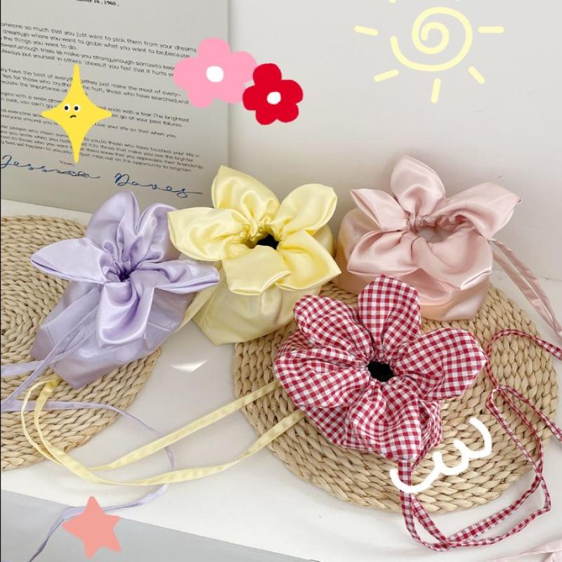 Checkered Flower Drawstring Bucket Bag Y2K Aesthetic Jacquard Shoulder Bag Summer Casual Crossbody Shoulder Bags