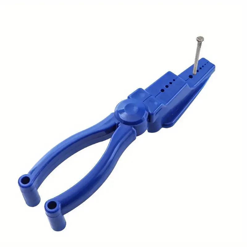 

Auxiliary Nail-Fixing Pliers: Plastic Safety Grip Tool for Easy Hammering and Accurate Screw/Nail Placement синій