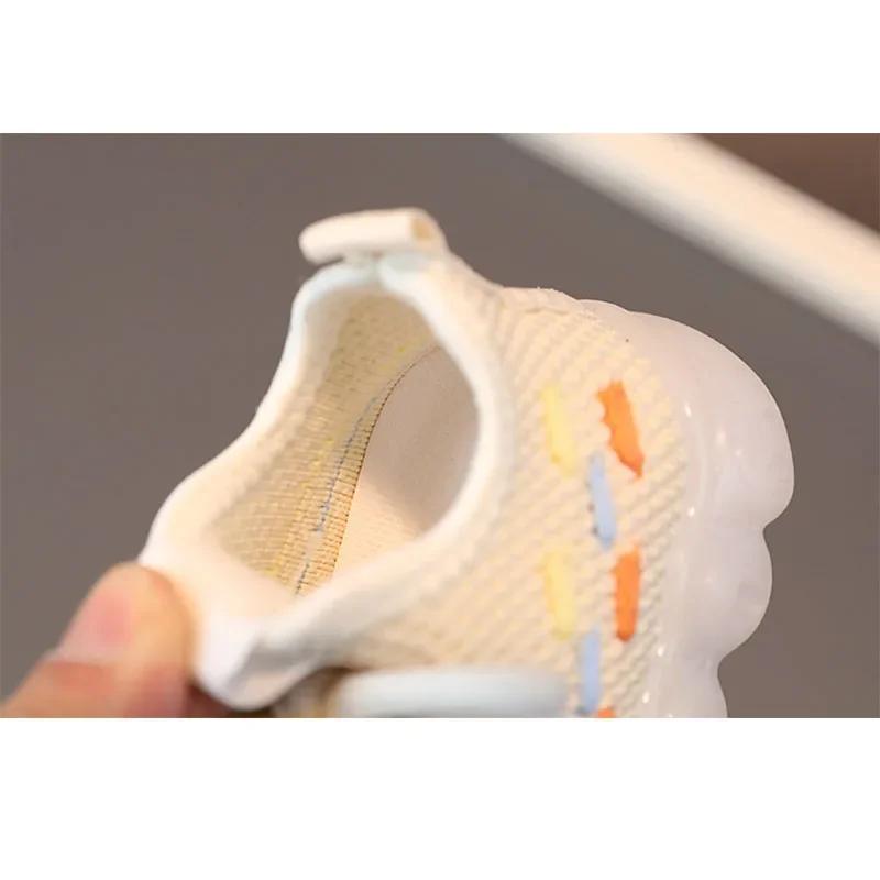 Fashion Children's Luminous Sneakers LED Flashing Shoes for Girls Baby Casual Shoes Spring Autumn Toddler Sports Shoes