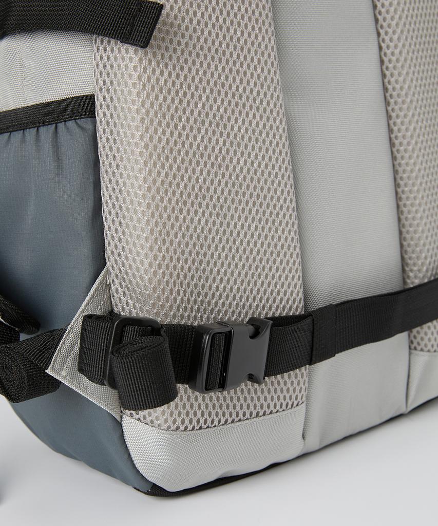 Raiment Compact Draw Utility Backpack_Gray