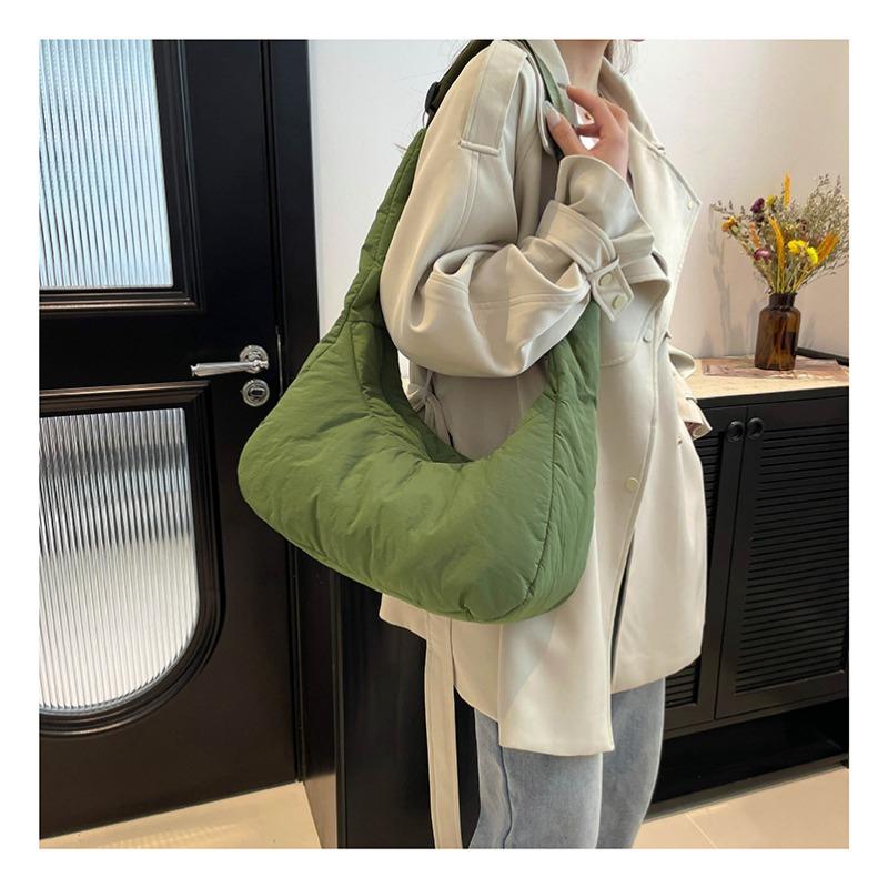 New Nylon Moon Bag, Simple, Lightweight and Large Capacity.