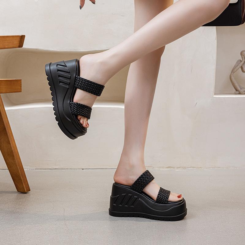 One-character Woven Cool Slippers Summer 2025 New Women's Thick-bottomed Wedge Heel Outer Wear Open-toed Slippers Trend