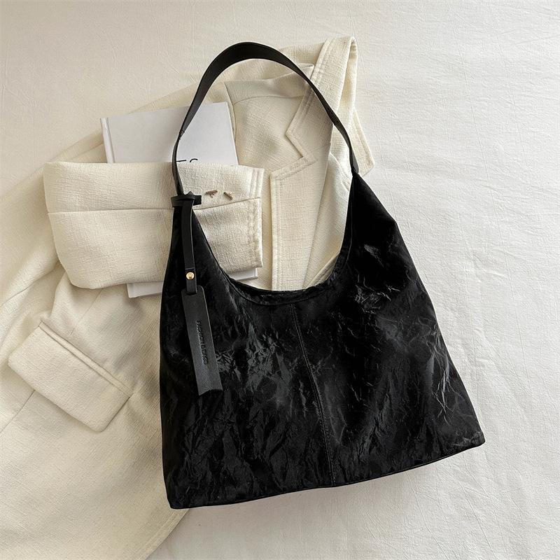 Bag women 2025 new trendy fashion shoulder bag large capacity tote bag temperament commuter messenger bucket big bag