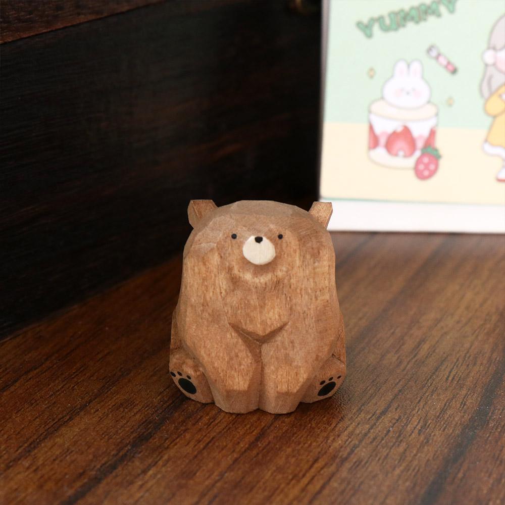 Solid Wood Wooden Bear Figurines Hand Carved Mini Bear Statue Creative Polar Bear Ornament Outdoor