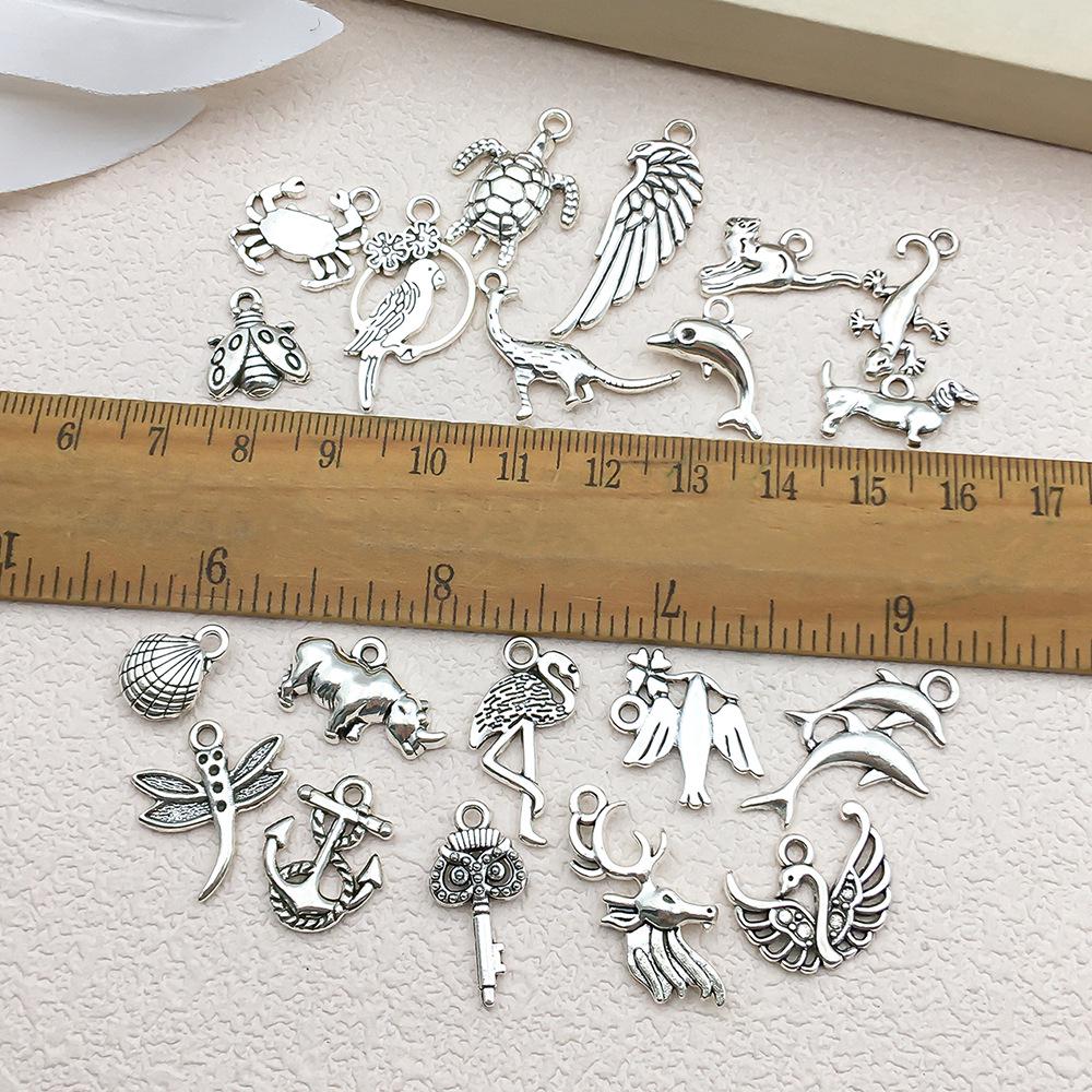 Náramek a přívěsek s tibetským stříbrným zvířecím přívěskem: Vážka, Krab, Želva, Jelen, Holub, Sova, Kráva