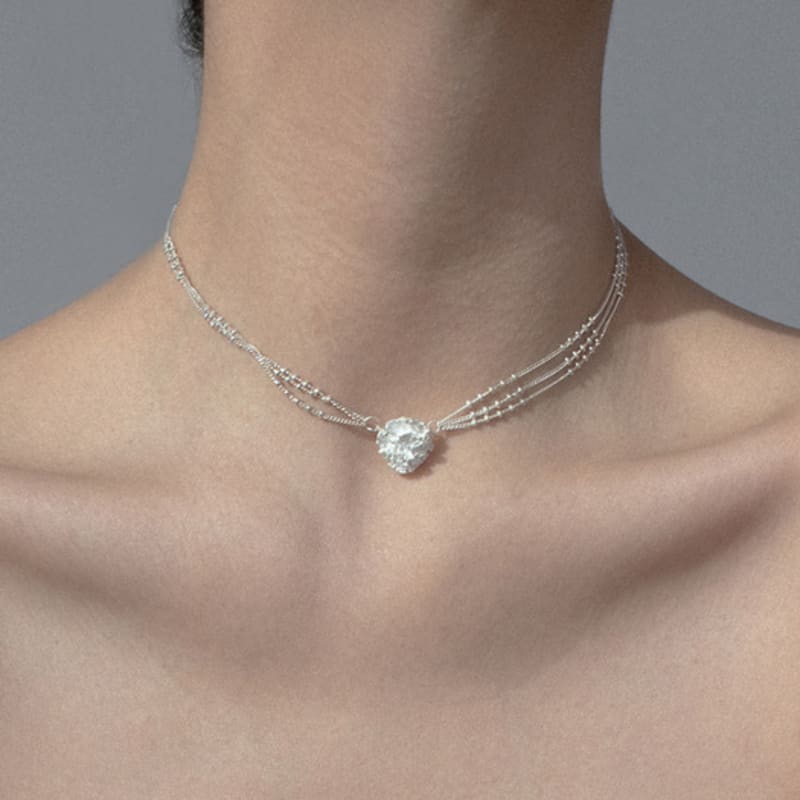 

Mouvebament White Rose Necklace_Silver 925 Necklace chain length 36cm