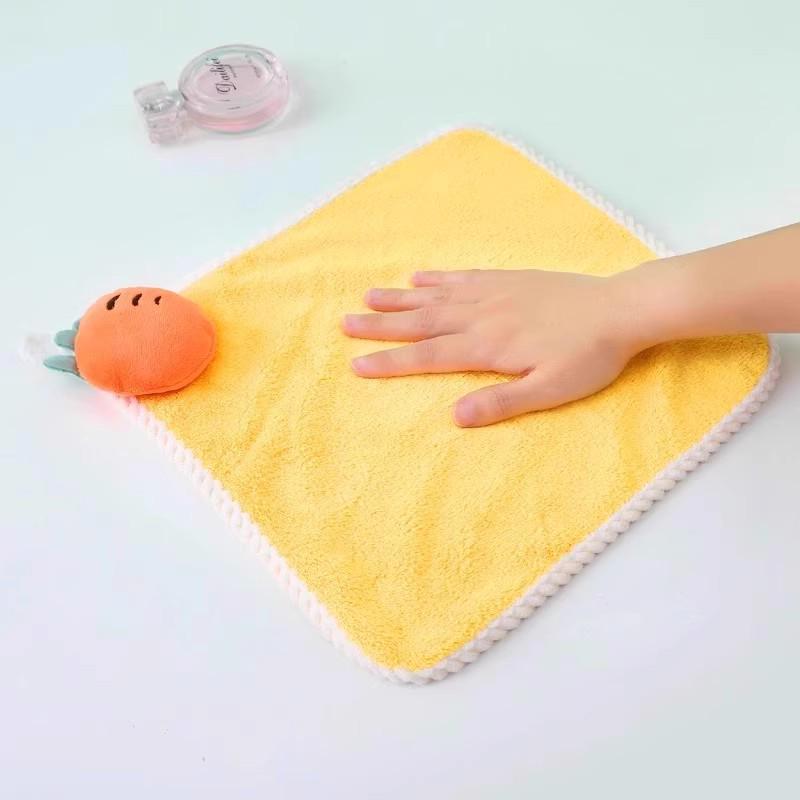 Newcomer Exclusive 2-Piece Lint-Free Hanging Children's Hand Towels for Bathroom Use
