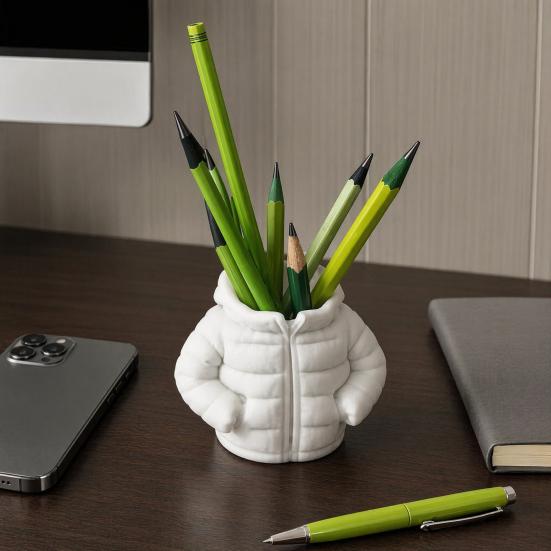 Cartoon Puffer Jacket Pen Holder, Cute Desk Organizer, Novelty Pencil Container for Markers Stationery And Desktop Accessories