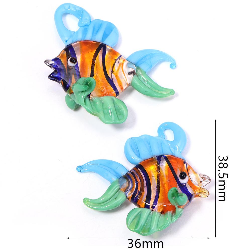 2pcs/Lot 3D Tropical Fish Animal Lampwork Charms For Jewelry Making Tiny Statue Ornaments Aquarium Decor DIY Necklace Pendant
