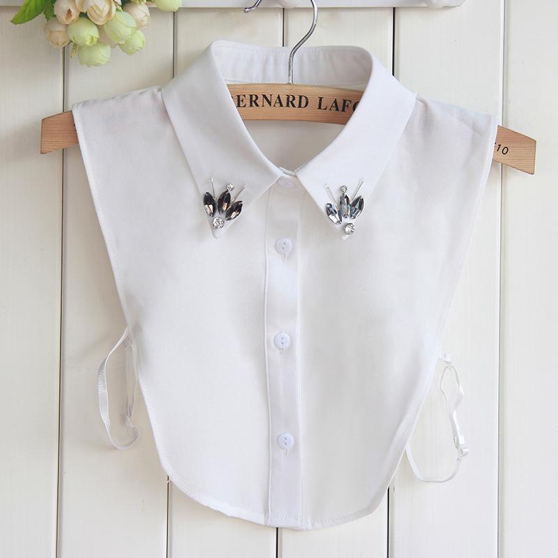 Korean Style Rhinestone Beaded Chiffon Fake Collar for Women - Autumn/Winter Versatile Pointed Collar Accessory