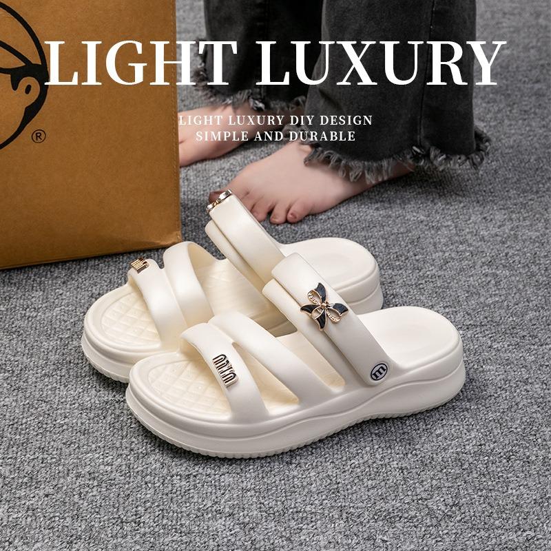 Summer new platform butterfly embellishment women's slippers wearing beach shoes casual indoor women's sandals