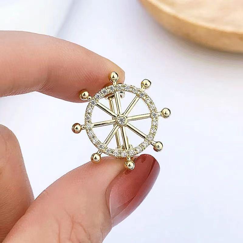 Elegant Luxury Brooch: Versatile and Exquisite Pin for Suit Jackets - Japanese and Korean Inspired Design