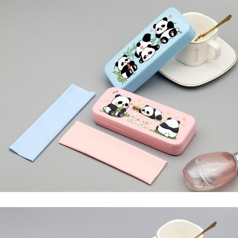 Cute Panda Magnetic Eyeglass Case for Children - High-Quality Design for Children with Myopia