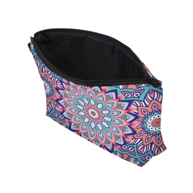 Women's Makeup Bag Vintage Mandala Print Cosmetic Bag Lightweight Clutch Coin Purse Zipper Portable Makeup Pouch Toiletry Bag
