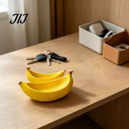 Novelty Gift for Housewarming 3D Printed Banana Storage Tray, Creative Desktop Organizer Keys Jewelry, Decorative Small Items Fruit Shaped Bowl