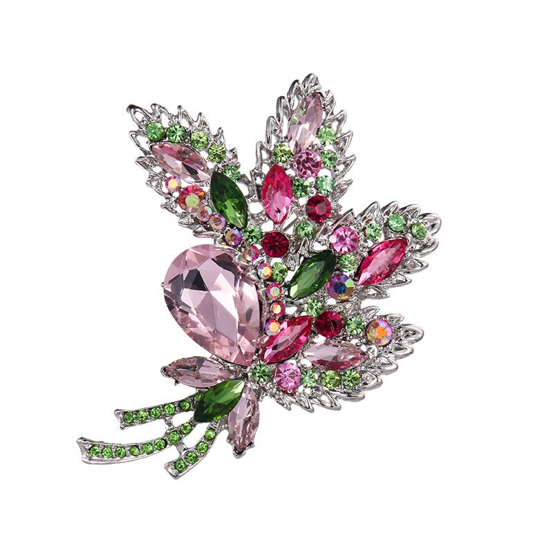 Elegant Crystal Glass Rhinestone Brooch – Fashionable High-Grade Pin Accessory