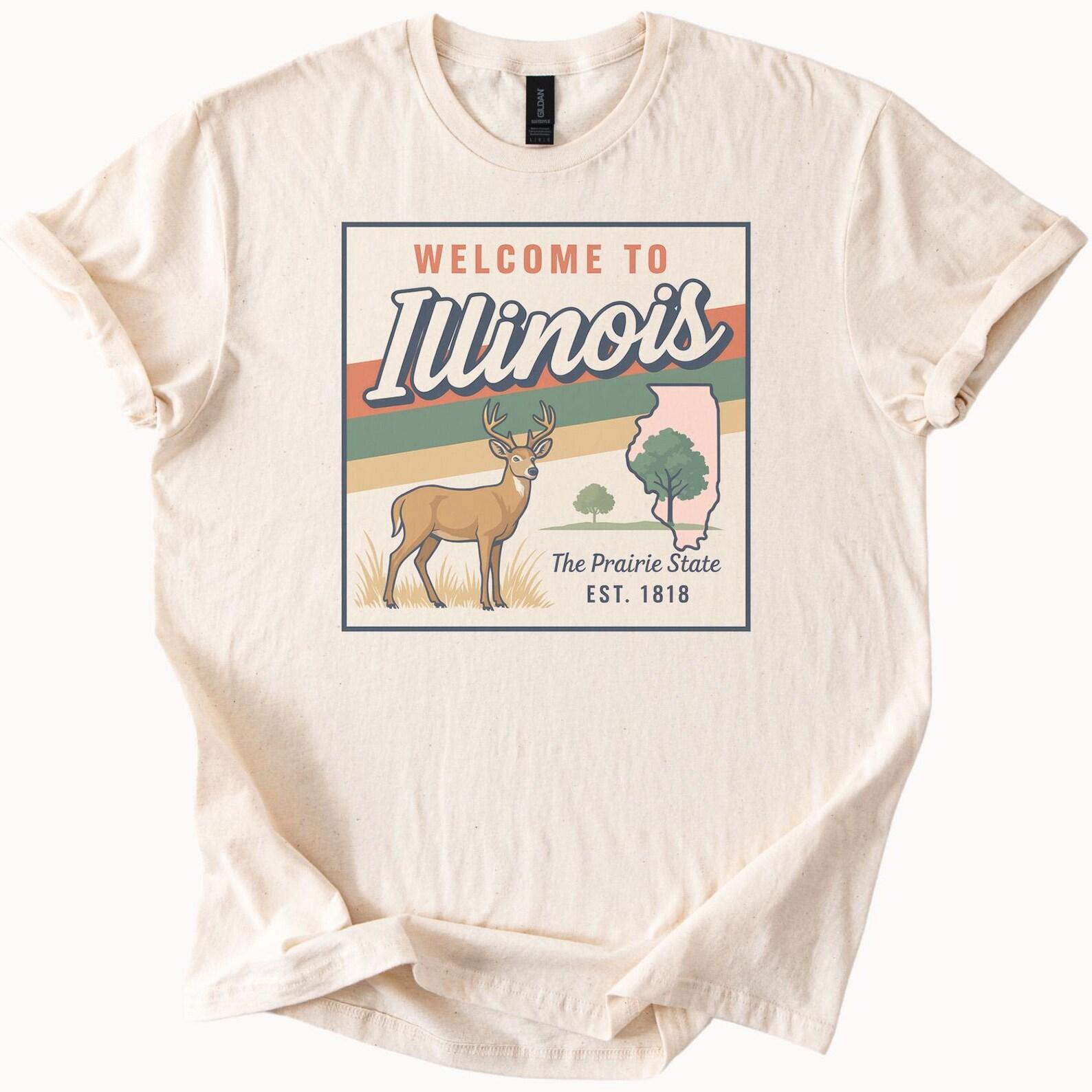 Illinois Welcome Sign Graphic T Shirt Prairie State Deer Nature Scene Illinois State Outline Est 1818 Midwest Souvenir Graphic Tee 100