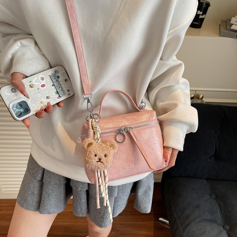New Fashionable Versatile Commuter Portable Small Square Bag Women's Shoulder Messenger Bag