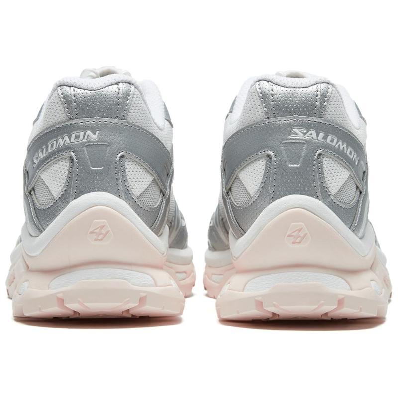 SALOMON XT Quest Cushioning Slip Resistant Coverage Support Low top Outdoor Shoes Unisex Gray White Pink Sneakers 475420