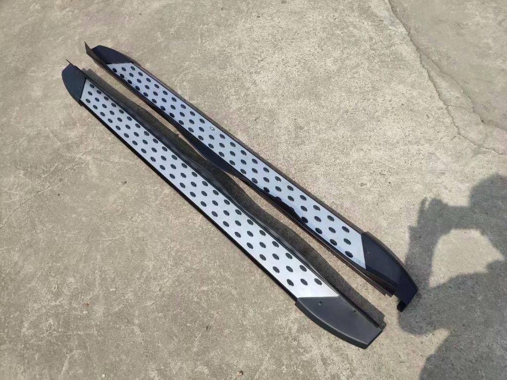 Revised Side Steps for 2009-2016 Toyota RAV4 Welcome Pedals