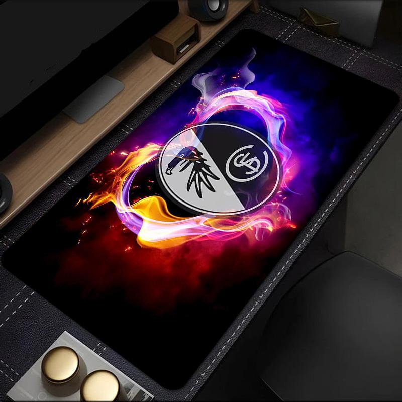 Club Crest Design Mouse Pad, Rubber Base, Mouse Pad for Gamers and Office Use, Gaming Desk , Easy To Clean Mat Christmas fan gifts
