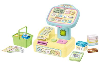 AGATSUMA Sumikko Gurashi Občerstvenie s rýchlym Sumikko Samoobslužným Pokladničným Telo x Bankovky x Košík x Hárky nálepiek x 2 Hračka roka 2022 Kategória základná hračka Grand