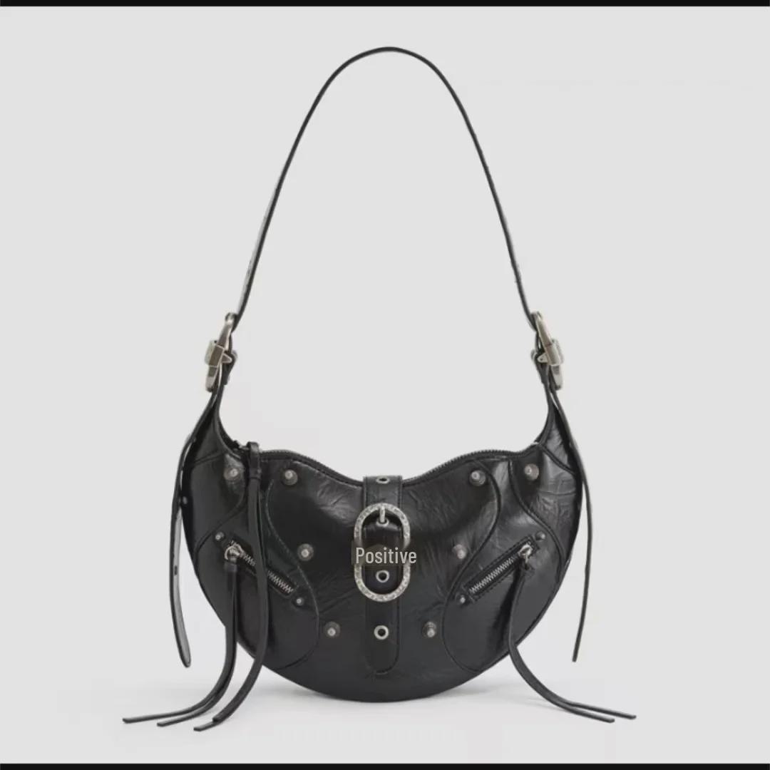 

Большая вместительная сумка-мессенджер из кожи «круассан» 30*6*19cm