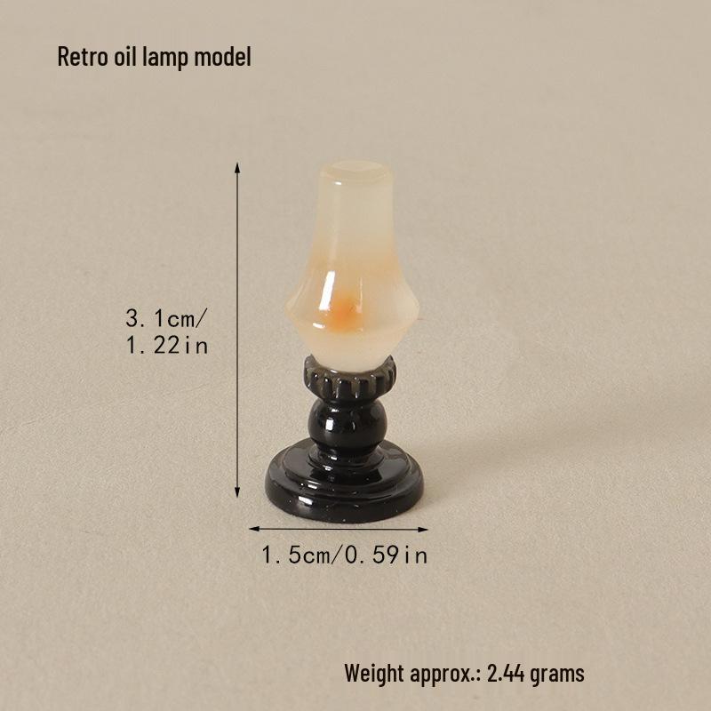 Retro Mini Kerosene Lamp Model for Dollhouse Christmas Decoration & Shooting Scene Prop.