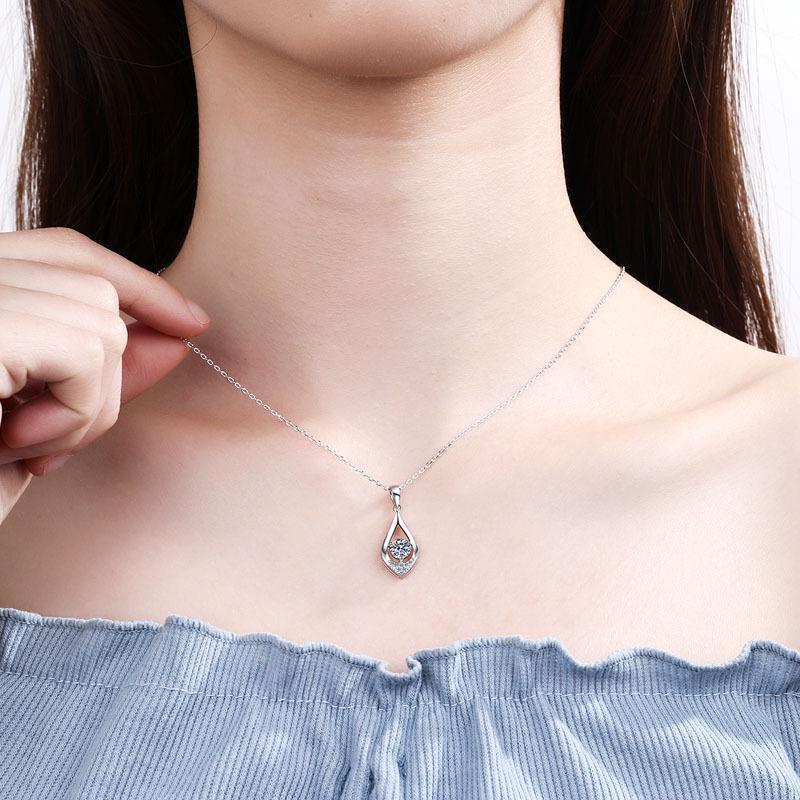 S925 Silver Moissanite Necklace with Small Pendant and Exquisite Clavicle Chain In PT950 Goldplate for Women