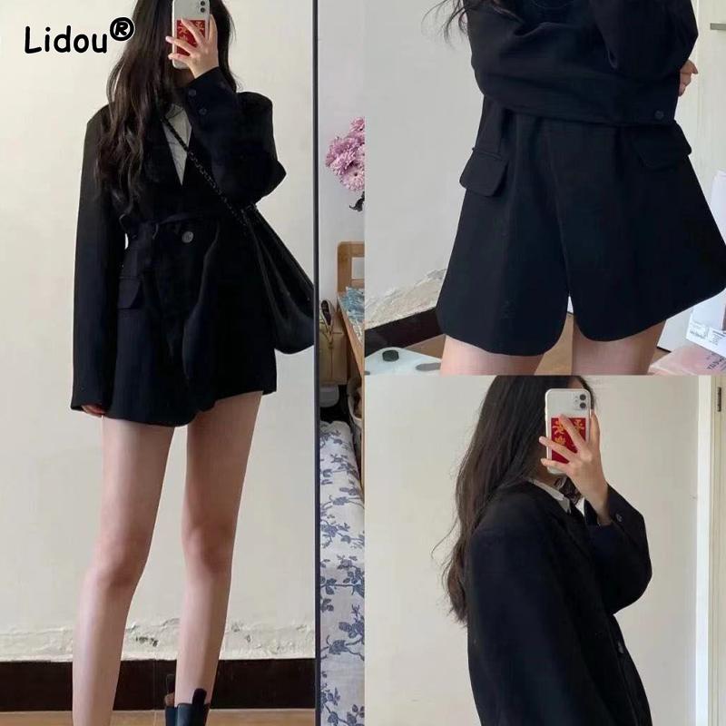 Kerbiges Temperament Einfarbig Knopfleistentaschen Schlichtheit Blazer Elegant Mode Locker Lässig Damenbekleidung Frühling Sommer