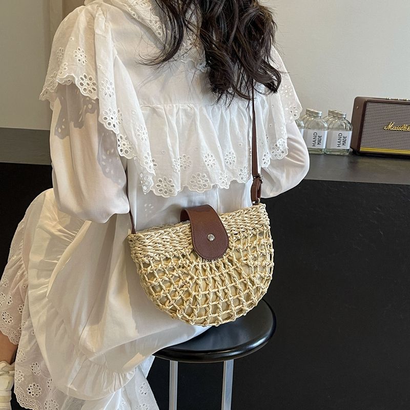 Summer Women's Vintage Grass Woven Bag Crossbody Shoulder Bag Armpit Saddle Bag Woven Small Bag