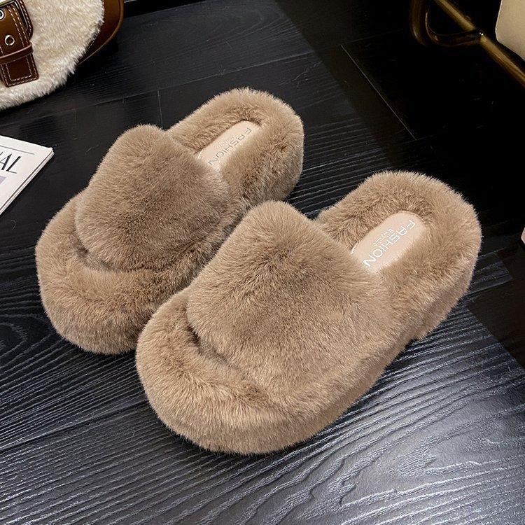 

White comfortable Internet celebrity heightening non-slip thick bottom fluffy slippers women s autumn wear 2024 new indoor home cotton mop 41 хаки