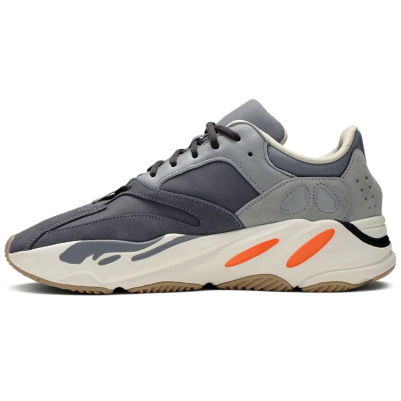 

Adidas Yeezy Boost 700 Magnet Sneakers FV9922 38⅔