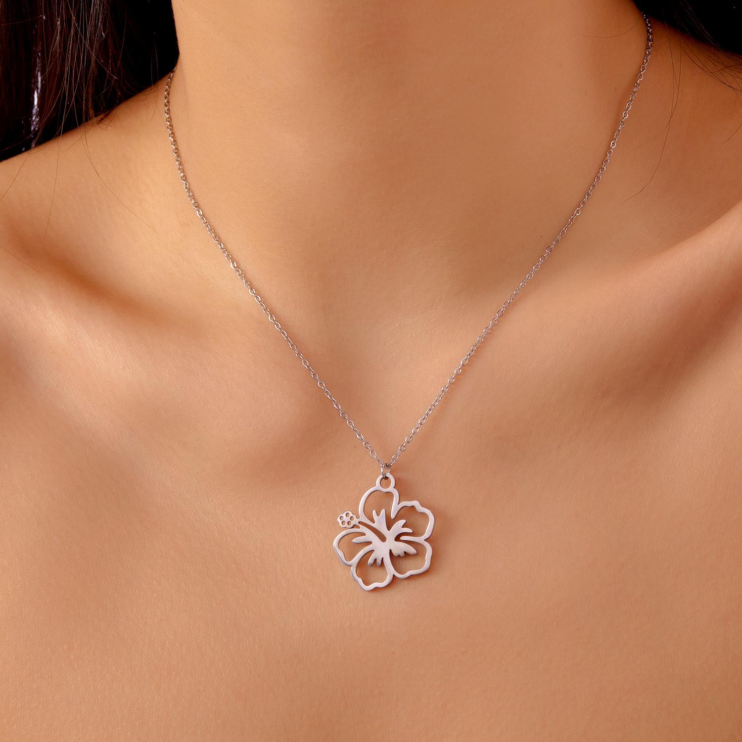 Stainless Steel Hollow Flower Pendant Necklace for Women Minimalist Gold Color Flower Necklace Girl Wedding Party Jewelry