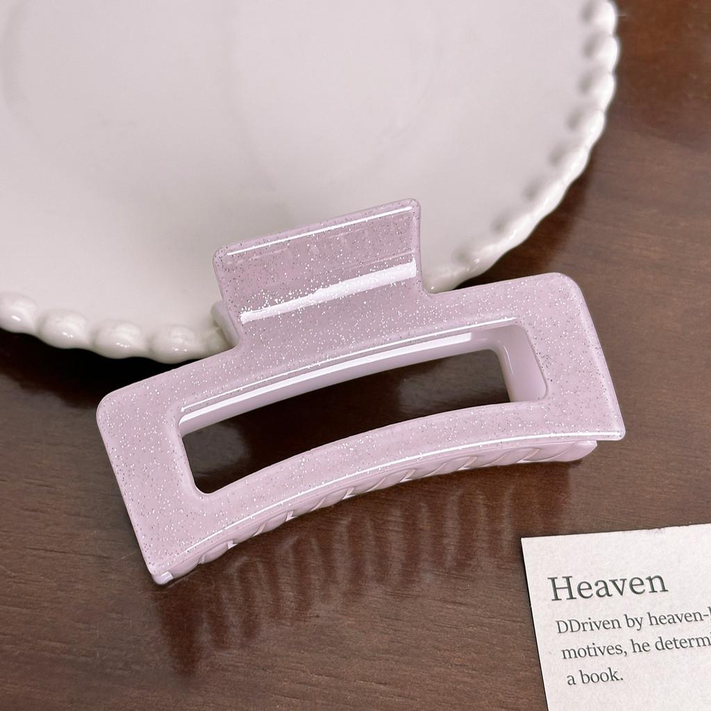 Premium Minimalist Hair Clips In Bright Colors With Unique Styles For Fashion Everyday