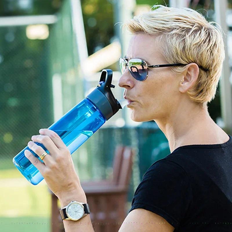 

750 мл спортивная бутылка для воды с трубочкой для кемпинга походов на открытом воздухе пластиковая прозрачная бутылка без BPA для мужчин Drinkware 0.75L синий