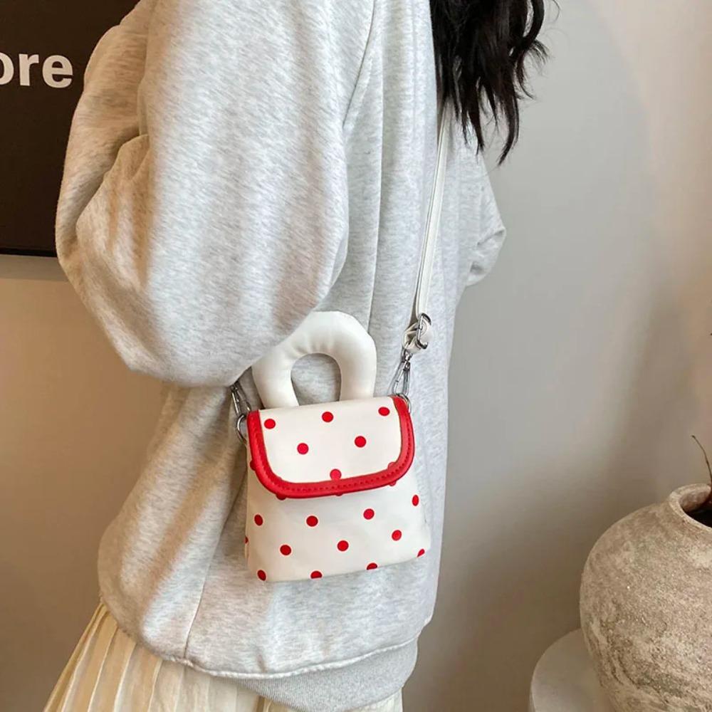 Cute Wave Point Shoulder Bag Sweet Mini Lipstick Bag Portable Mini Crossbody Bag Outdoor