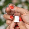 Collar de Libro Grabado con Citas Favoritas Personalizadas para Vivir Regalos para Ti y Tu Amor