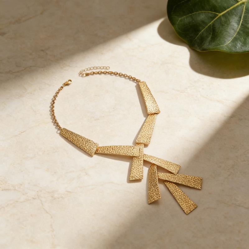 Геометрическое подвесное ожерелье Простая и элегантная атмосфера Ретро