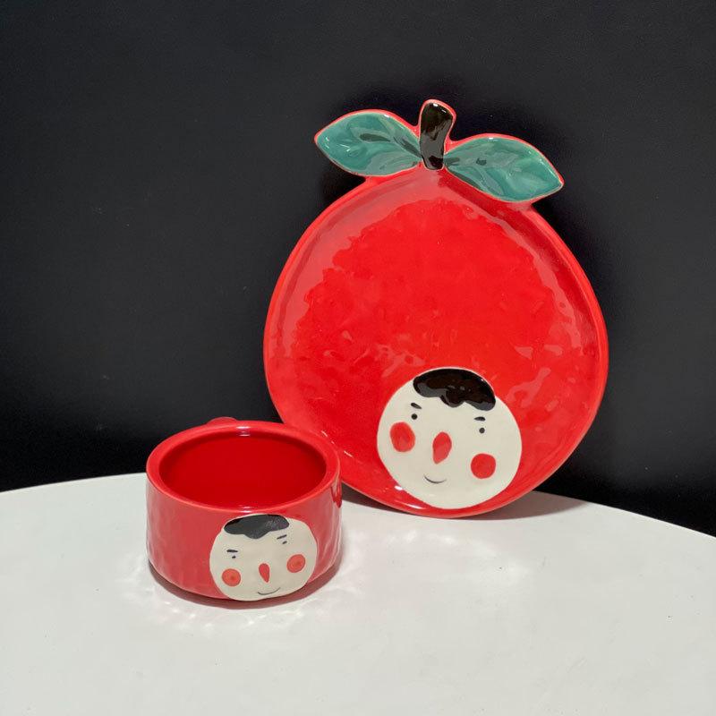 Creative And Cute Hand-Painted Apple Pear Tomato Ceramic Cup And Saucer Cartoon Personalized Underglaze Fruit Coffee Cup And Saucer Set