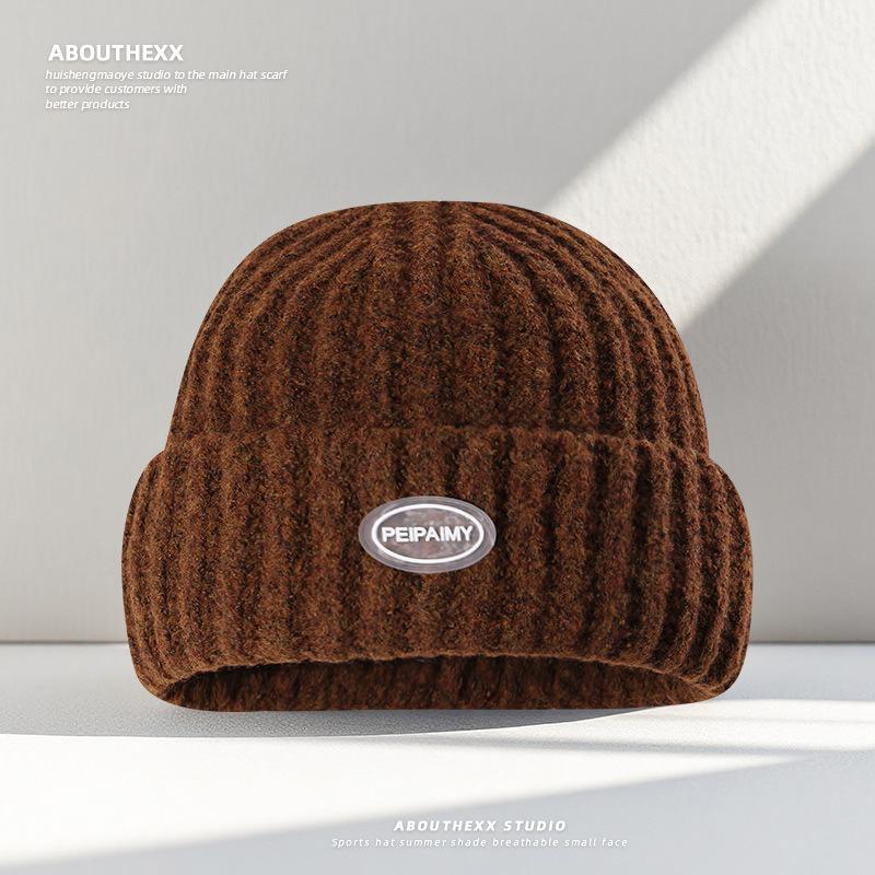 Glue Label Letter Knitted Hat Student Couple Big Head Circumference Showing Face Small Pullover Hat Men Cold Hat
