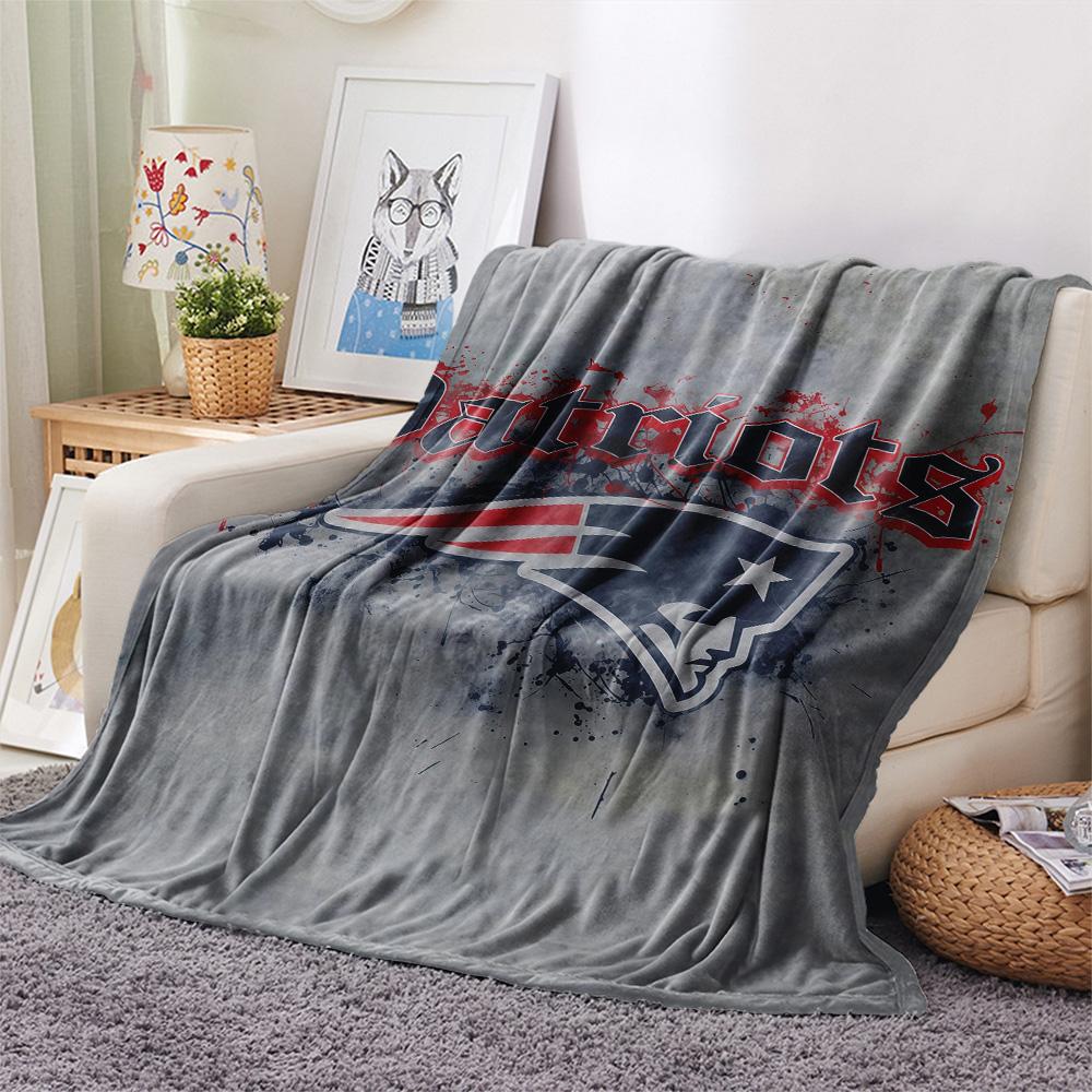 New England Patriots Flannel Blanket, High Quality Comfortable for All Seasons, Home Decor, Warmth and Comfort