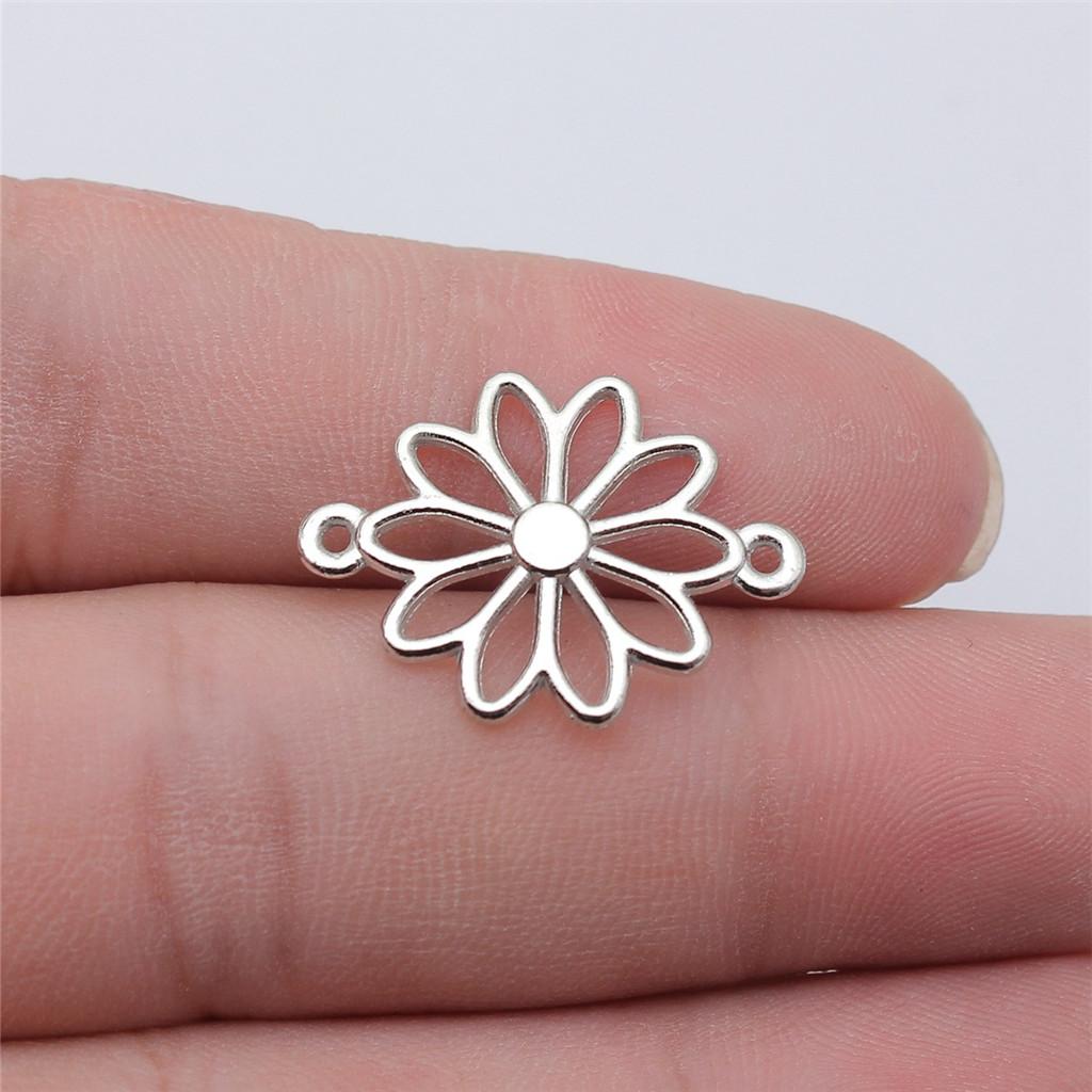 Connettori Fiore a Lavoro Aperto Gancio per Ciondolo Colore Bronzo Antico Creazione Gioielli Accessori Fatti a Mano Connettori per Ciondoli