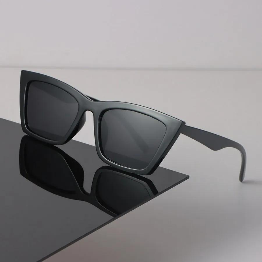 Small Square Sunglasses Women Men Vintage Fashion Female Male Mirror Clear Designer Eyewear Brand Black Sun Glasses