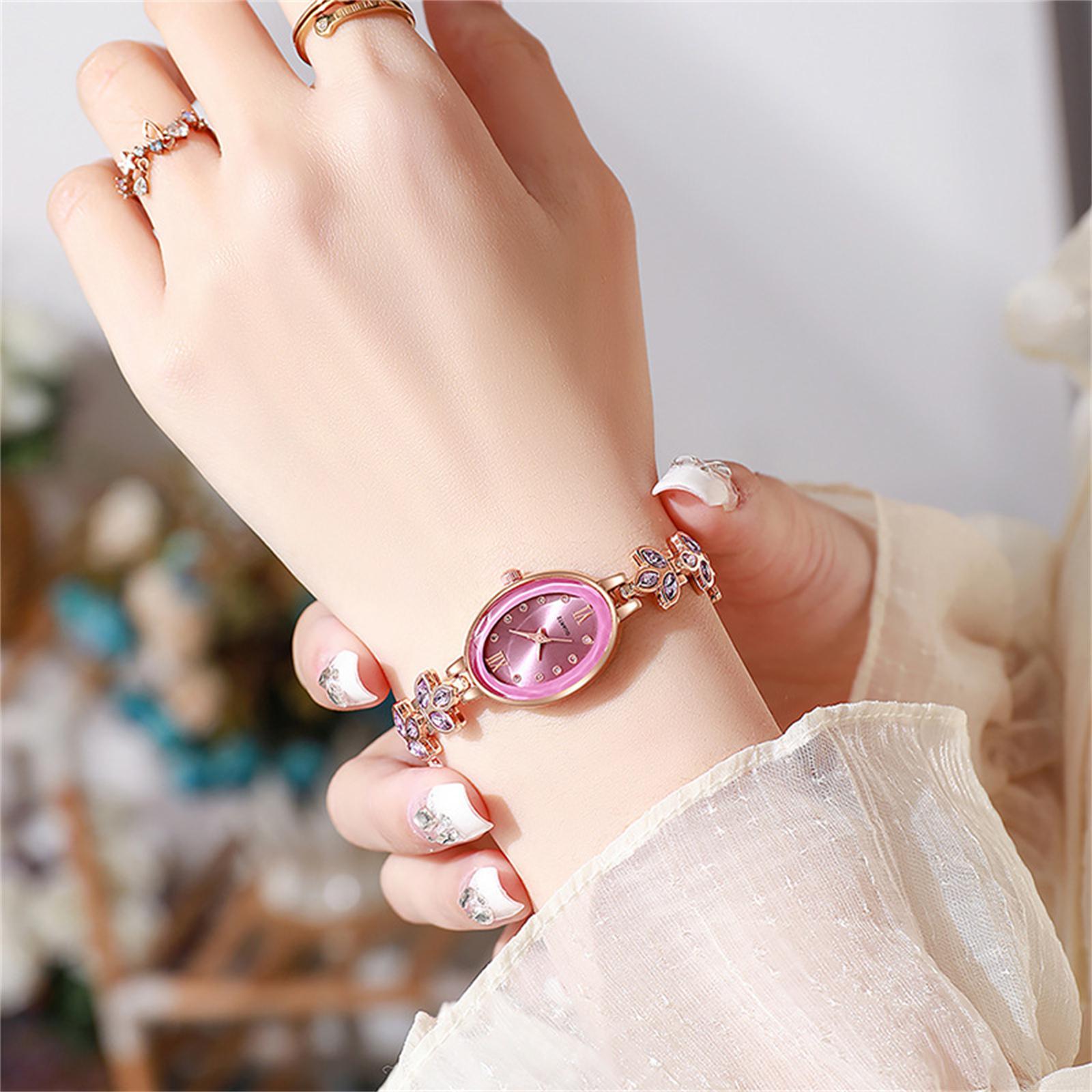 

Женские модные кожаные часы One Size