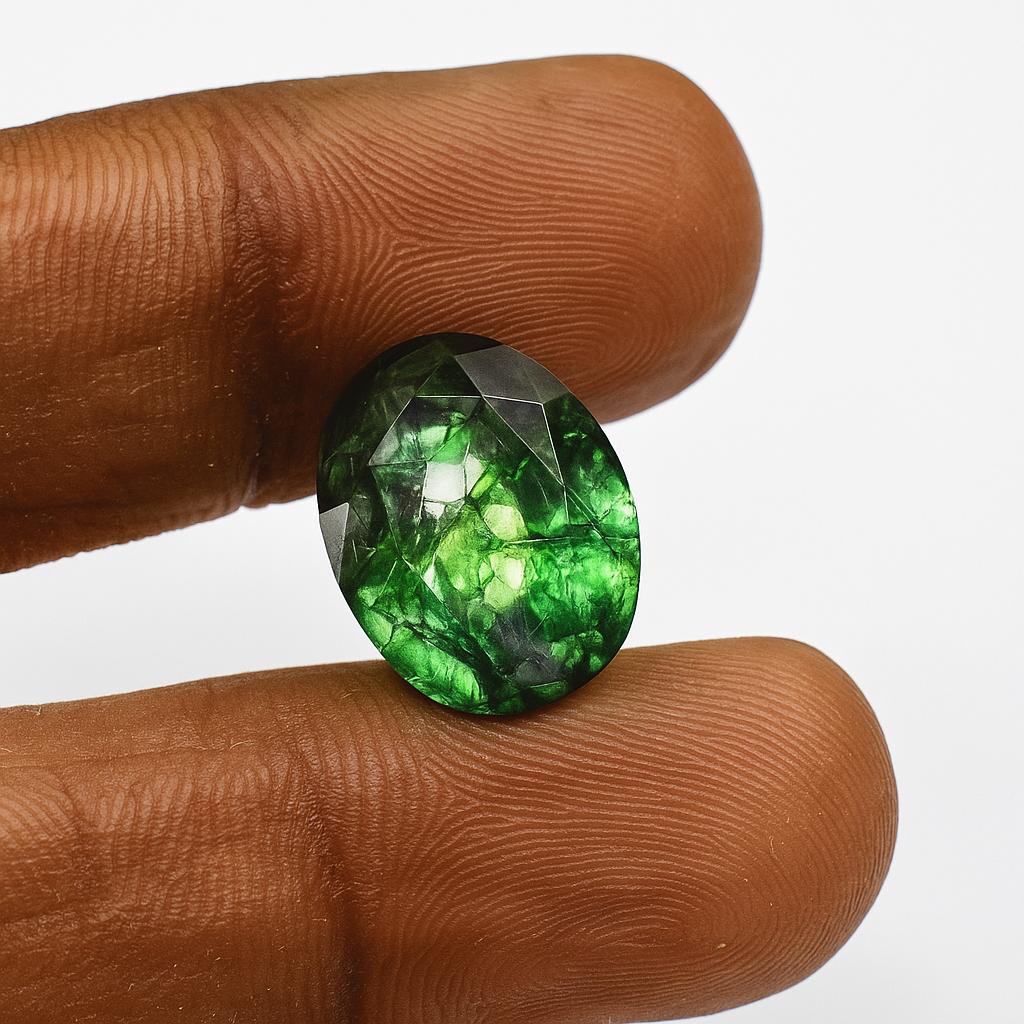 Natural Green Emerald Loose Gemstone Oval Cut 10.45 ct Colombian for Jewelry Making and Crafts